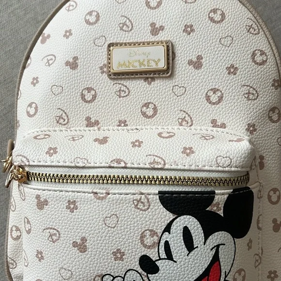 Mickey Mouse Backpack + mystery jewelry!! - Picture 3 of 9